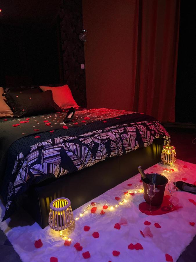 Homesparadise Loveroom Besançon Dış mekan fotoğraf
