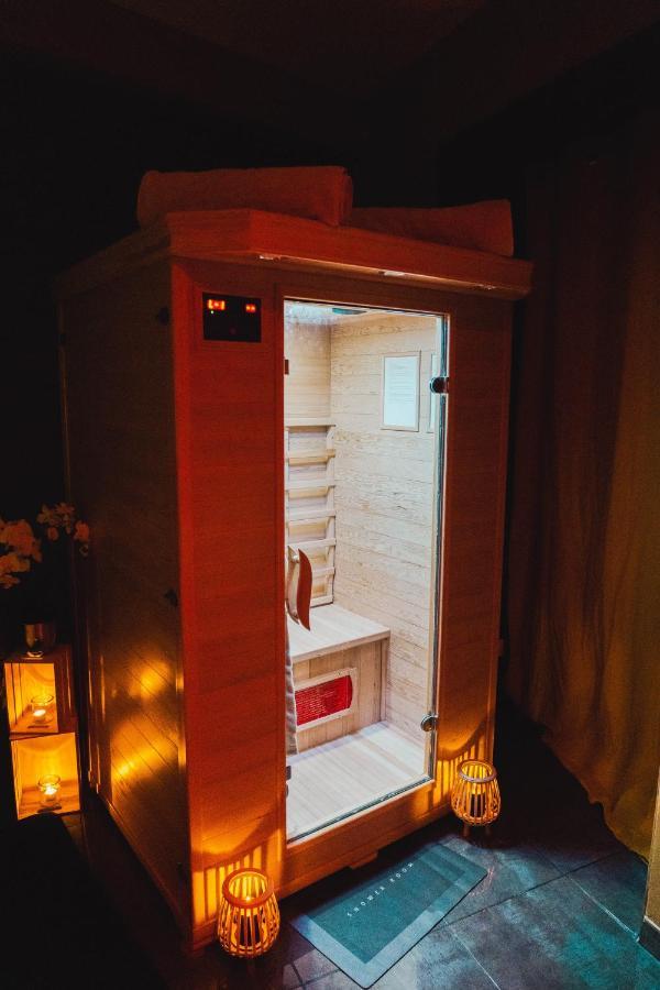 Homesparadise Loveroom Besançon Dış mekan fotoğraf