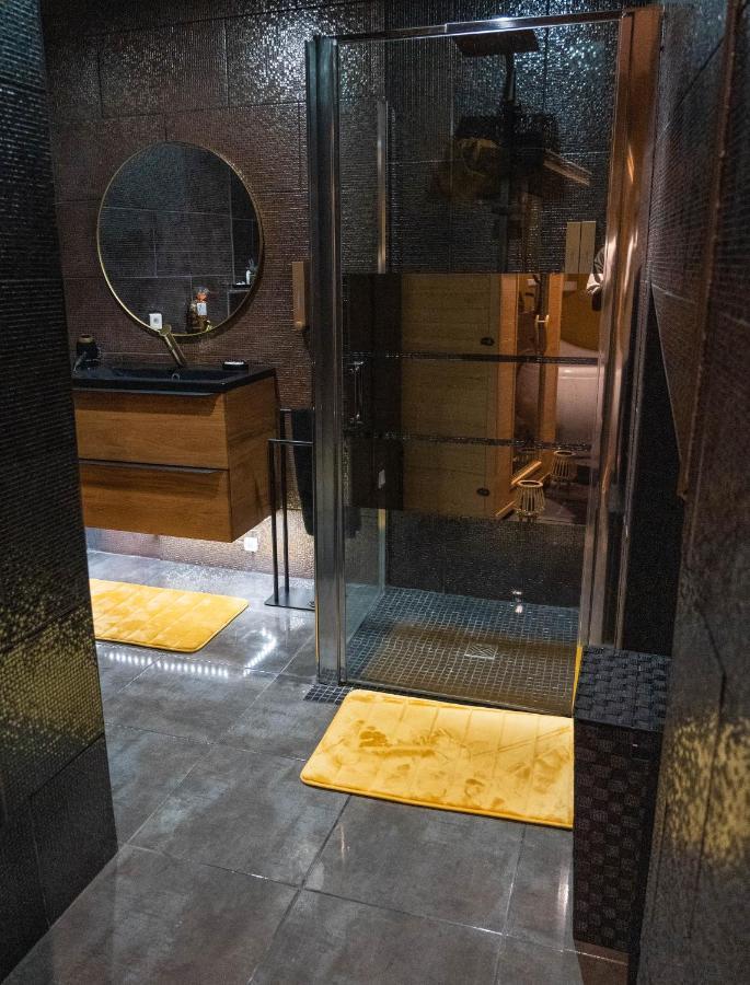 Homesparadise Loveroom Besançon Dış mekan fotoğraf